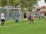 Laatste training S.K.N.W.K. JO7-1 van seizoen 2022-2023 (partijtje tegen de ouders) (62/130)